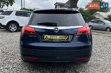 Универсал Opel Insignia 2012 в 