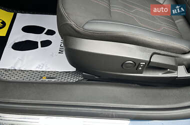 Универсал Opel Insignia 2012 в 