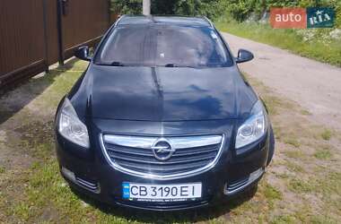 Универсал Opel Insignia 2012 в 