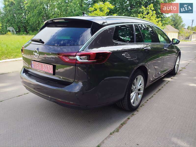 Универсал Opel Insignia 2021 в Ровно