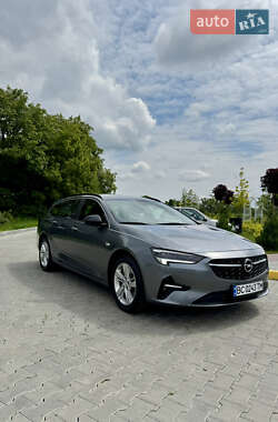 Универсал Opel Insignia 2021 в 