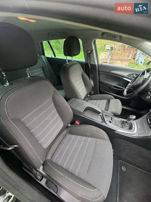 Універсал Opel Insignia 2015 в Києві