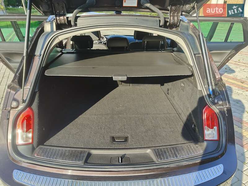 Универсал Opel Insignia 2011 в Теплике