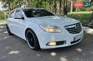 Універсал Opel Insignia 2011 в Києві