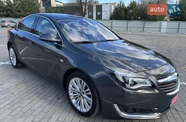 Ліфтбек Opel Insignia 2015 в 