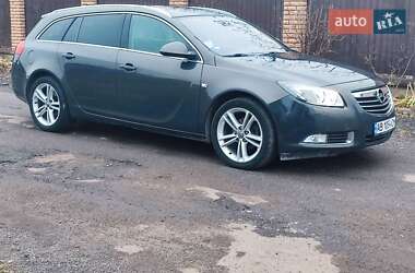 Универсал Opel Insignia 2013 в 