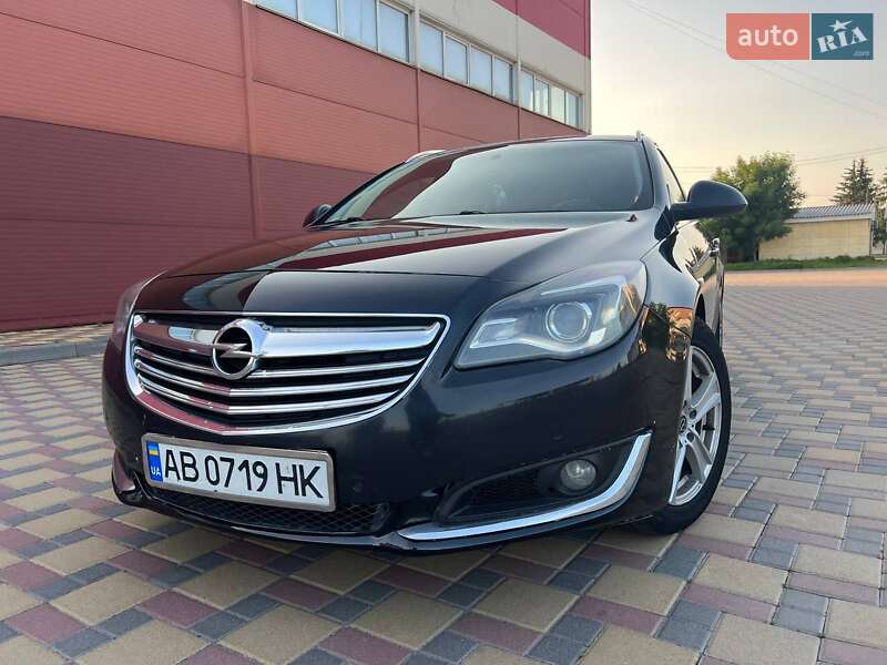 Універсал Opel Insignia 2014 в Гайсину