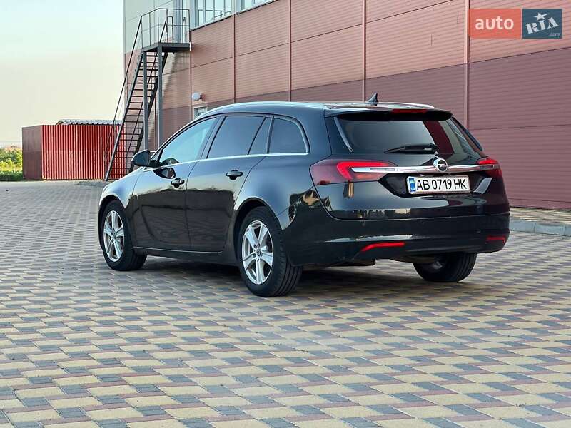 Універсал Opel Insignia 2014 в Гайсину