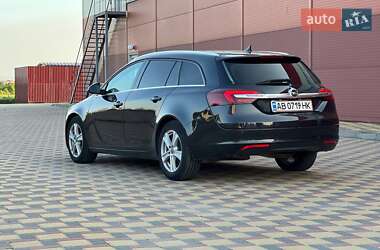 Универсал Opel Insignia 2014 в 