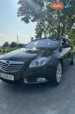 Универсал Opel Insignia 2012 в Львове