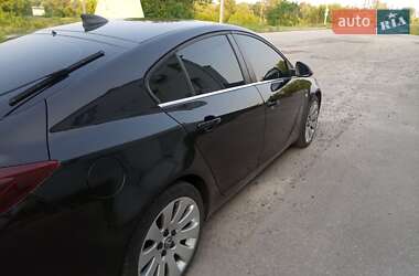 Ліфтбек Opel Insignia 2016 в 