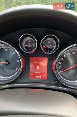 Універсал Opel Insignia 2010 в 