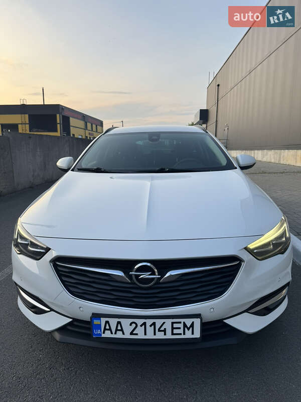 Универсал Opel Insignia 2018 в Киеве