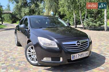 Ліфтбек Opel Insignia 2010 в Миргороді