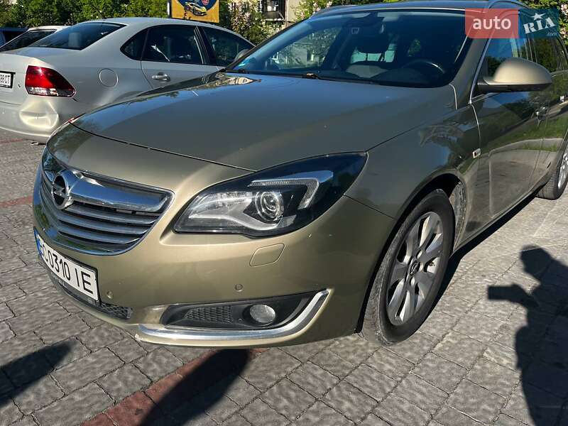 Универсал Opel Insignia 2014 в Львове