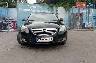 Универсал Opel Insignia 2013 в Умани