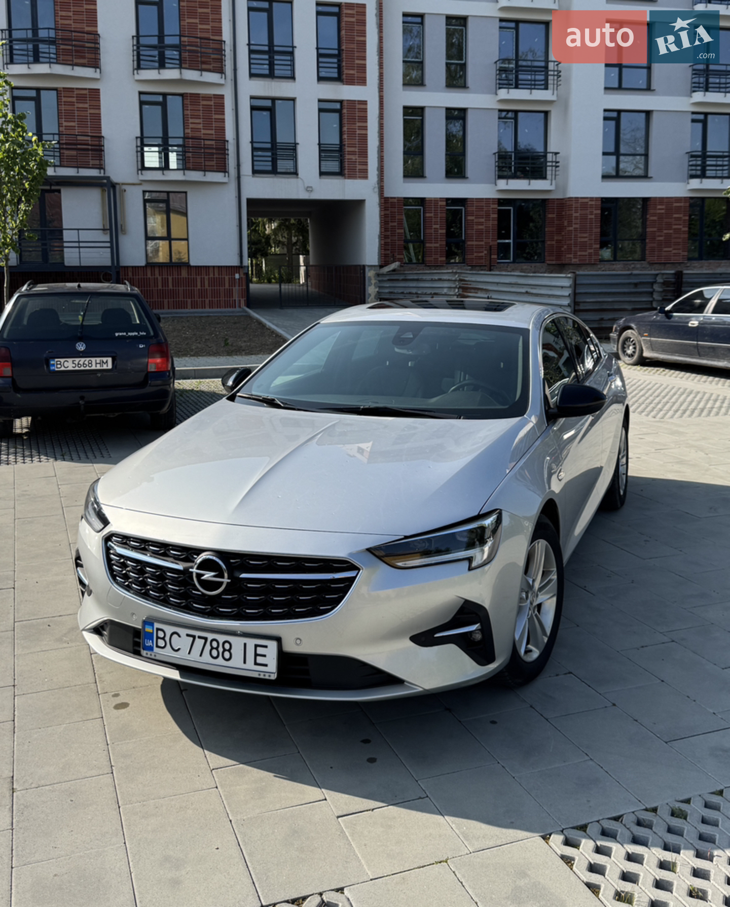 2020 Opel Insignia - фото 1