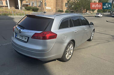 Универсал Opel Insignia 2009 в 