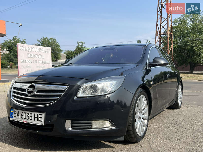 Универсал Opel Insignia 2010 в Николаеве