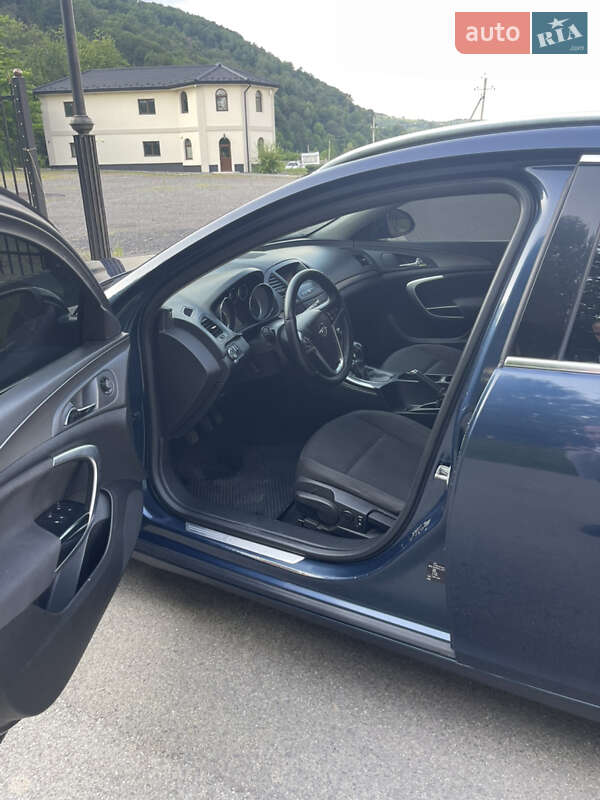 Універсал Opel Insignia 2010 в Ужгороді фото 6 Універсал Opel Insignia 2010 в Ужгороді