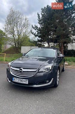 Седан Opel Insignia 2013 в Івано-Франківську
