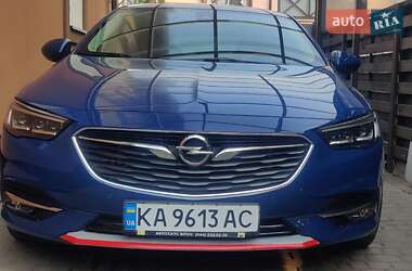 Лифтбек Opel Insignia 2019 в 