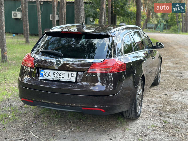 Универсал Opel Insignia 2012 в Киеве