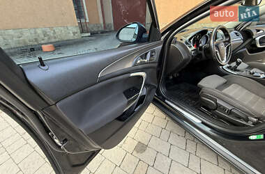 Лифтбек Opel Insignia 2010 в 