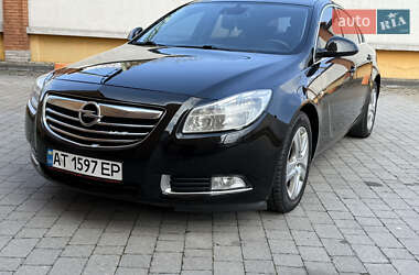 Лифтбек Opel Insignia 2010 в 