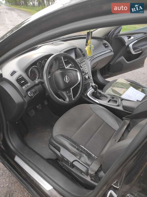 Універсал Opel Insignia 2010 в Сумах