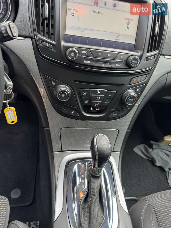 Универсал Opel Insignia 2015 в Хусте