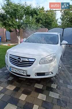 Универсал Opel Insignia 2012 в Мукачево