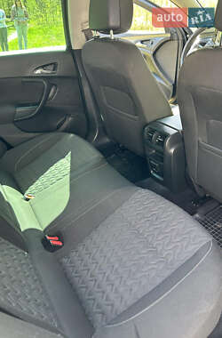 Универсал Opel Insignia 2013 в 