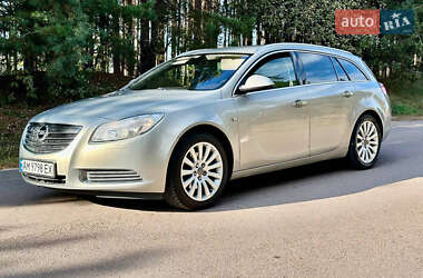 Универсал Opel Insignia 2011 в Киеве