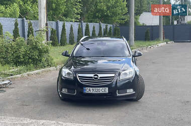 Универсал Opel Insignia 2012 в Черкассах