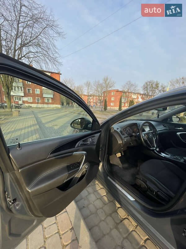 Универсал Opel Insignia 2014 в Львове