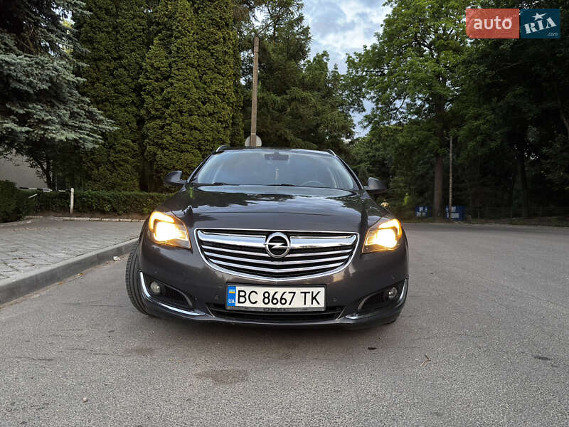 Универсал Opel Insignia 2014 в Львове