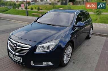 Универсал Opel Insignia 2013 в Луцке