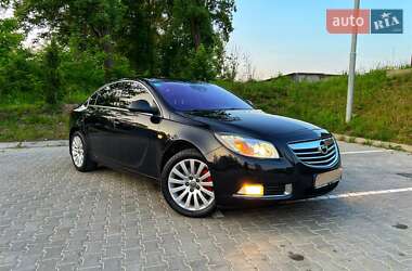 Ліфтбек Opel Insignia 2012 в Тернополі