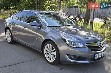 Седан Opel Insignia 2015 в Києві