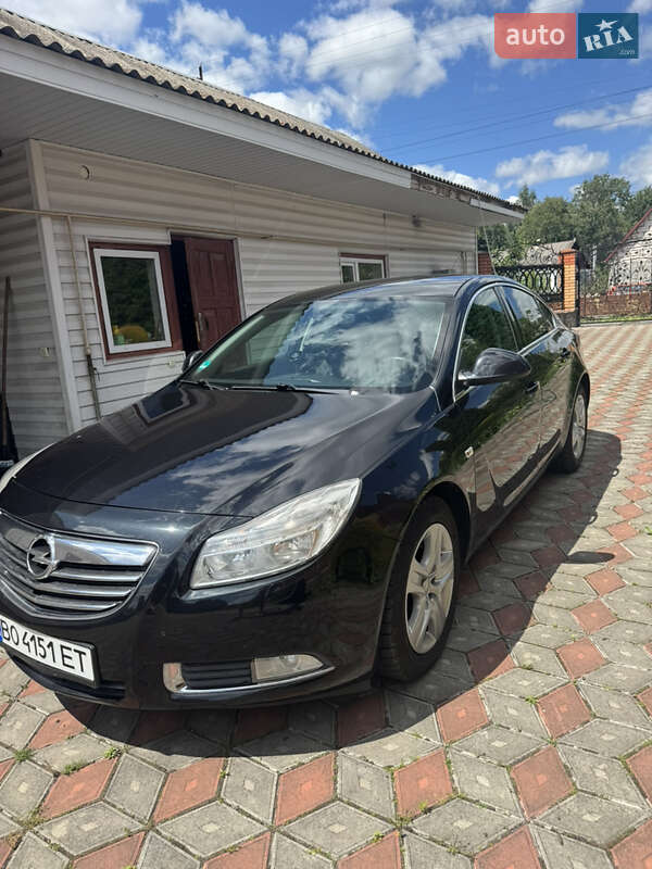 Ліфтбек Opel Insignia 2011 в Баранівці