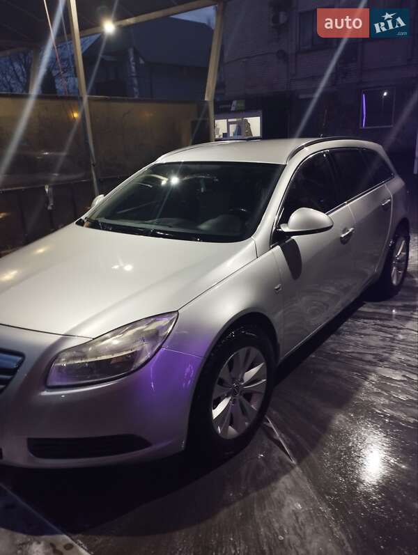 Универсал Opel Insignia 2010 в Каменец-Подольском
