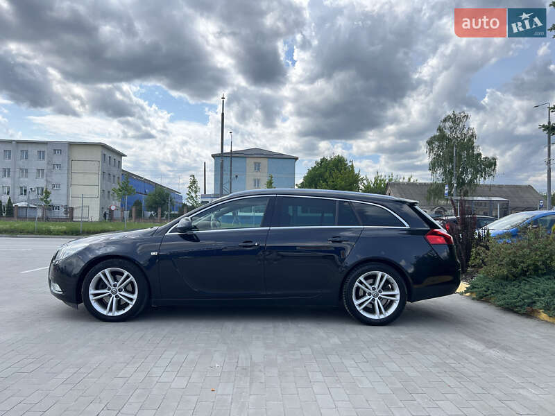 Універсал Opel Insignia 2011 в Вінниці