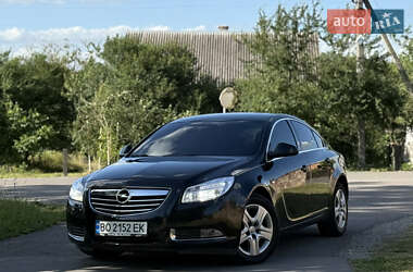 Седан Opel Insignia 2010 в Тернополі