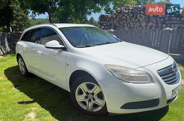 Універсал Opel Insignia 2010 в Львові
