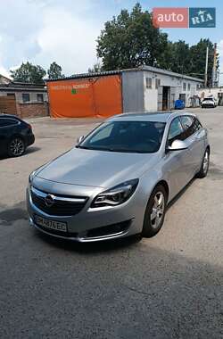 Універсал Opel Insignia 2015 в Сумах