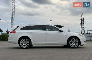 Універсал Opel Insignia 2011 в 