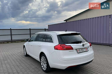 Універсал Opel Insignia 2011 в 