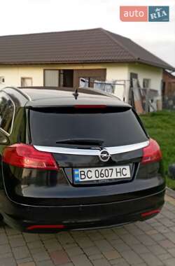 Універсал Opel Insignia 2009 в 