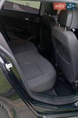 Універсал Opel Insignia 2009 в 